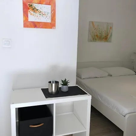 Apartamento By The Sea - Porat, Makarska - 21141